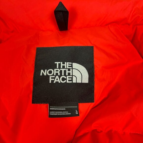 Men's The North Face 1996 Nuptse 700 Fill Down Jacket Size M Brilliant Coral - Picture 10 of 16